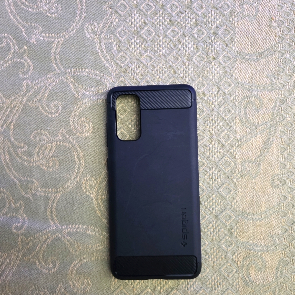 Spigen Black Phone Case